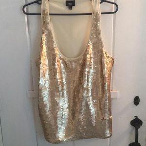 Sequin tank top with liner